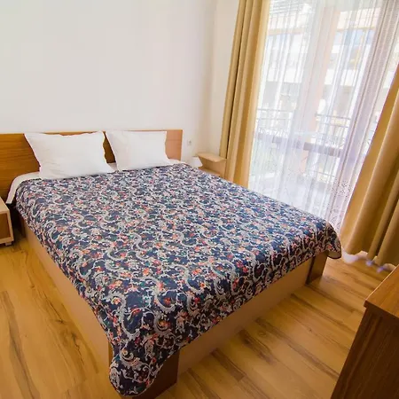 In Victorio 3 Apartment Sweti Wlas